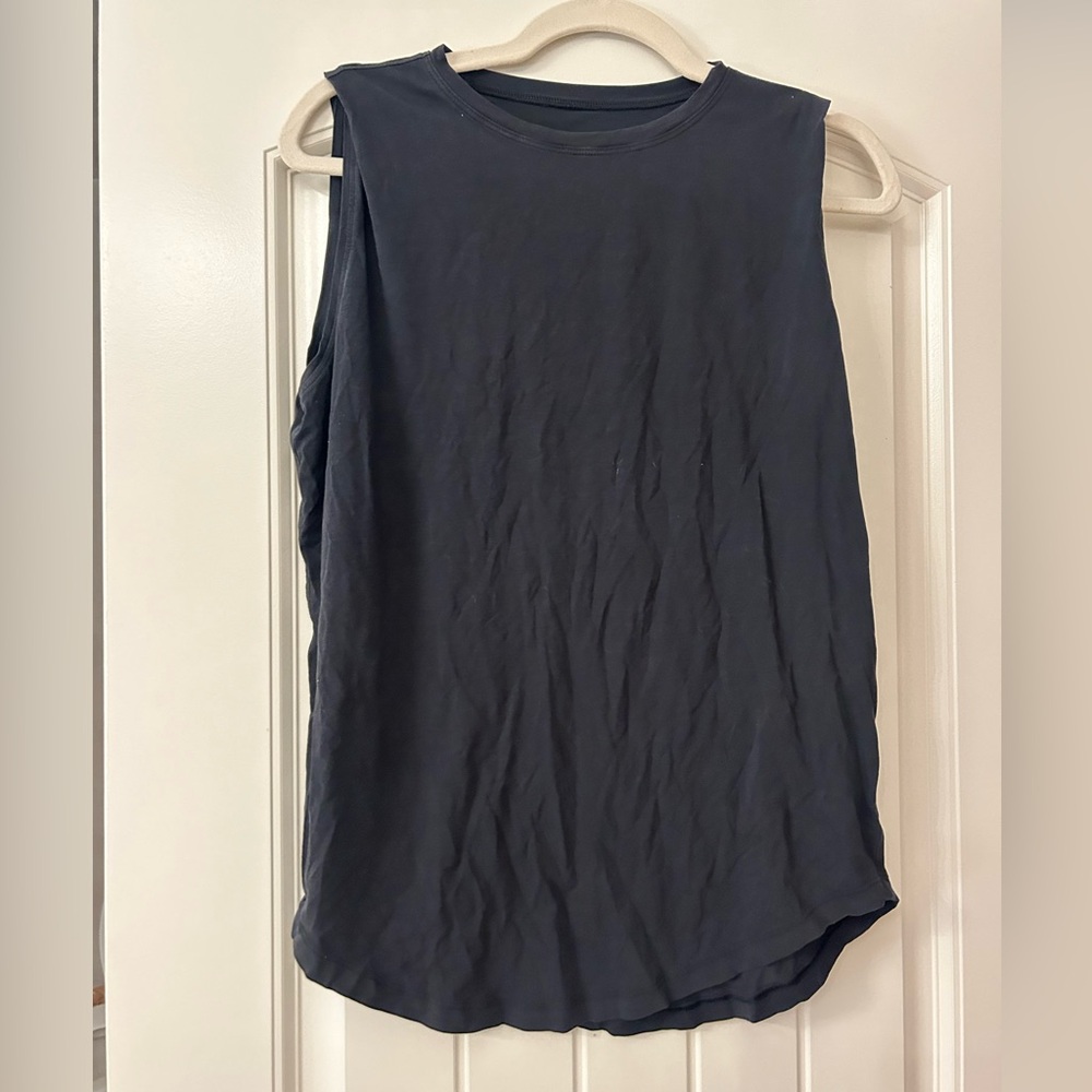 Black Lululemon Brunswick Muscle Tank Top | size 6